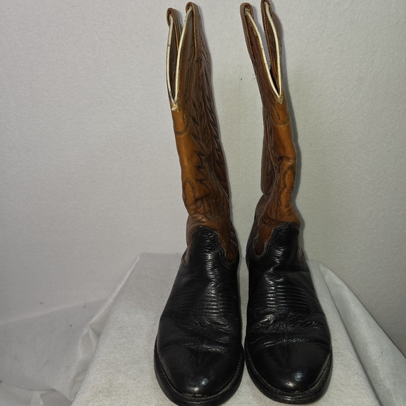 Vintage Nocona Black & Tan Leather Western Cowboy Boots Men’s 10.5DClassic